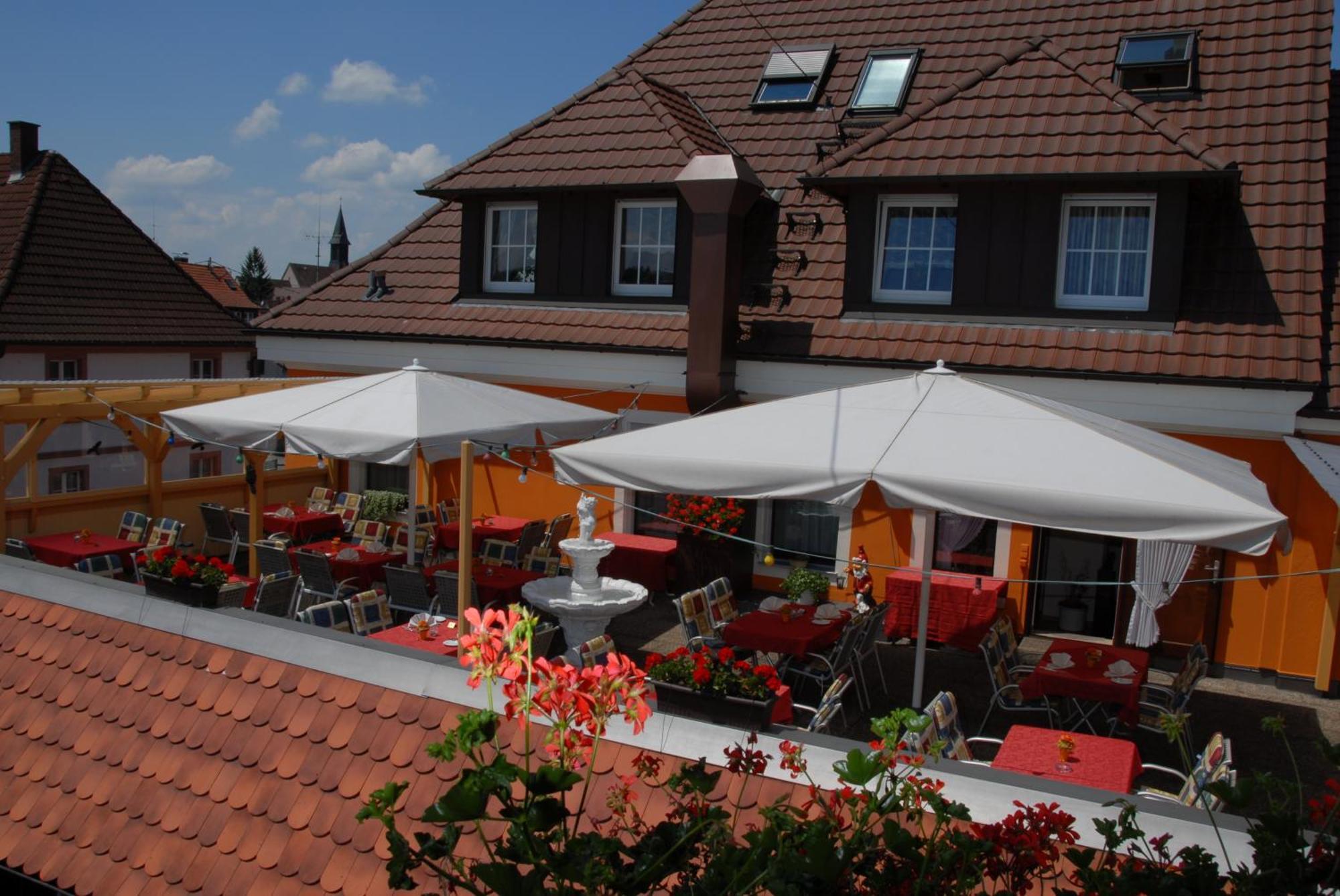Hotel-Restaurant Schieble Kenzingen Exterior photo
